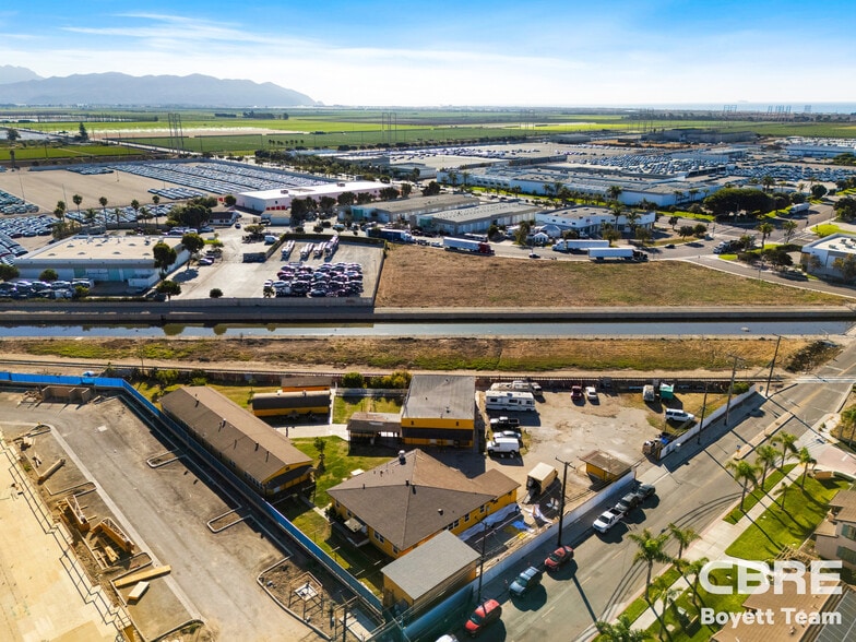 More Photos Of 5690 Cypress Rd, Oxnard Apartments For Sale