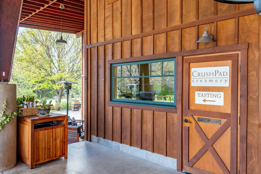 More Photos Of 818 Slagle Creek Rd, Grants Pass Winery Vineyard For Sale