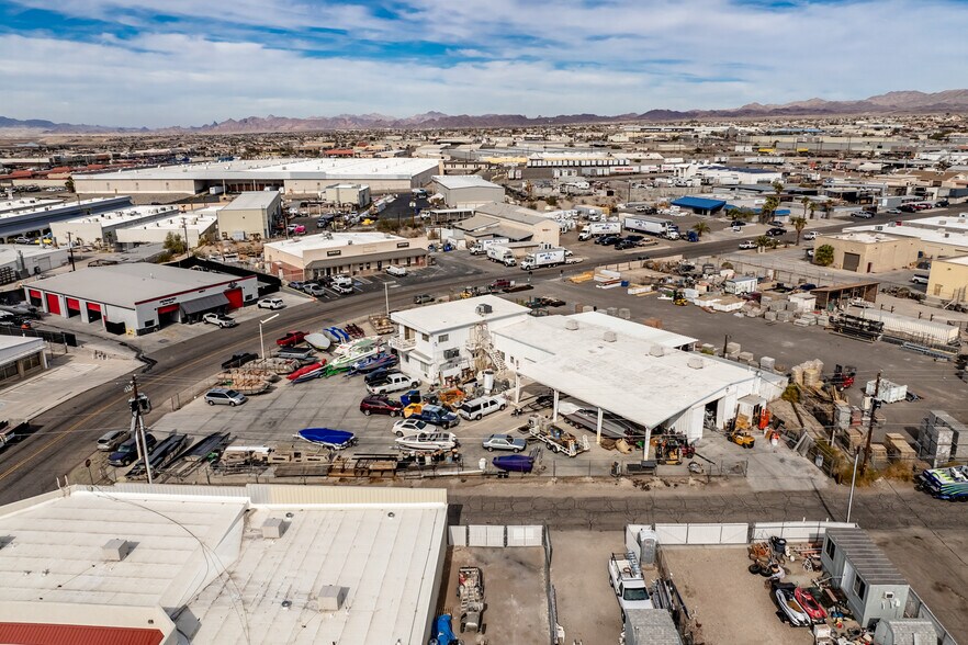 More Photos Of 1850 Commander Dr, Lake Havasu City Freestanding For Sale