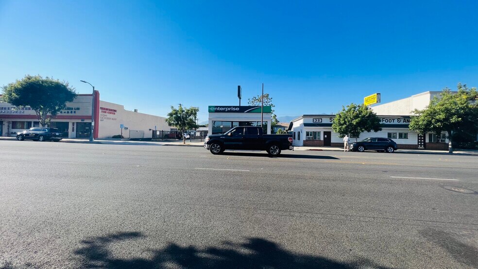 More Photos Of 330 W Las Tunas Dr, San Gabriel Medical For Lease