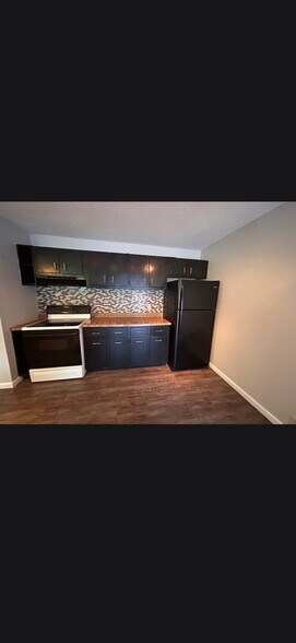 More Photos Of 315 10th St, Tell City Apartments For Sale