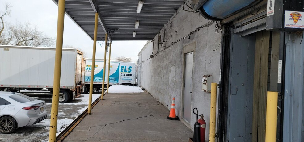 More Photos Of 260 Secaucus Rd, Secaucus Food Processing For Lease
