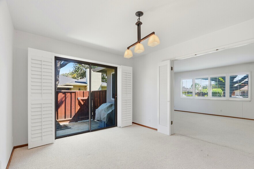 More Photos Of 94 Roxbury St, Santa Clara Apartments For Sale