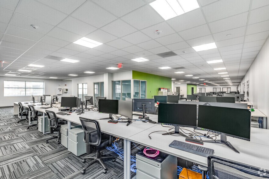 More Photos Of 4930 Executive Ct South, Frederick Research And Development For Sale