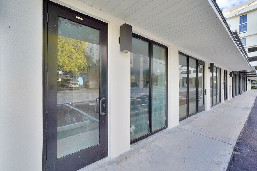 More Photos Of 24 NE 1st Ave, Dania Beach Loft Creative Space For Sale