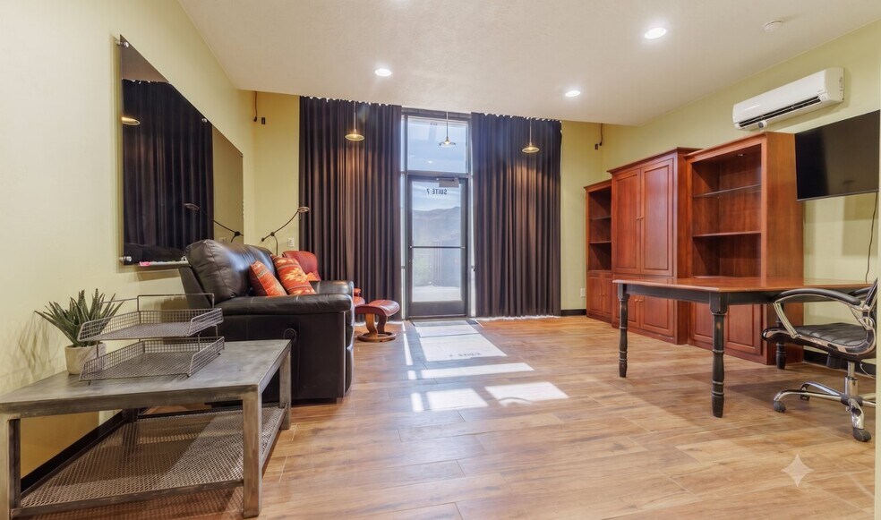 More Photos Of 195 W 500 N, La Verkin Warehouse For Sale
