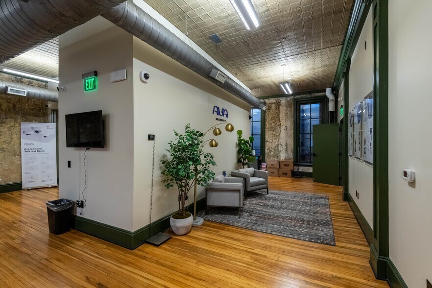 More Photos Of 208 S Wilmington St, Raleigh Office For Lease