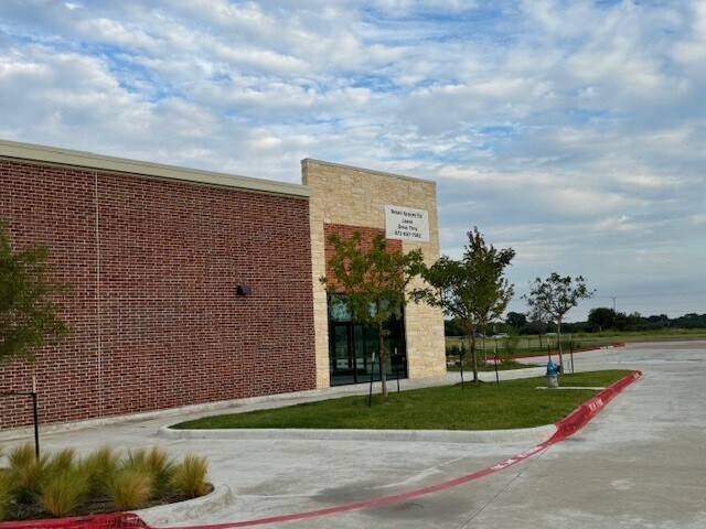 More Photos Of 1767 Old State Highway 24, Little Elm Restaurant For Lease