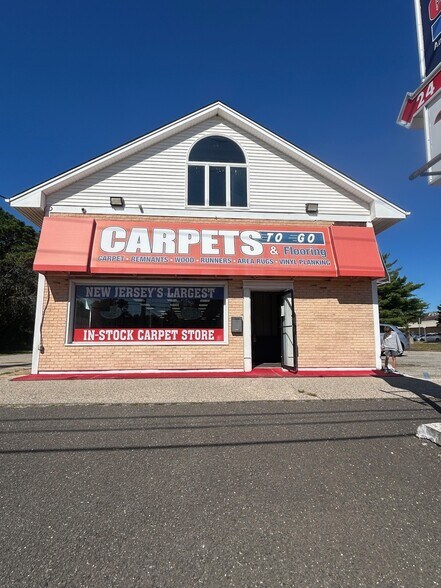 Primary Photo Of 24 Brick Blvd, Brick Freestanding For Sale