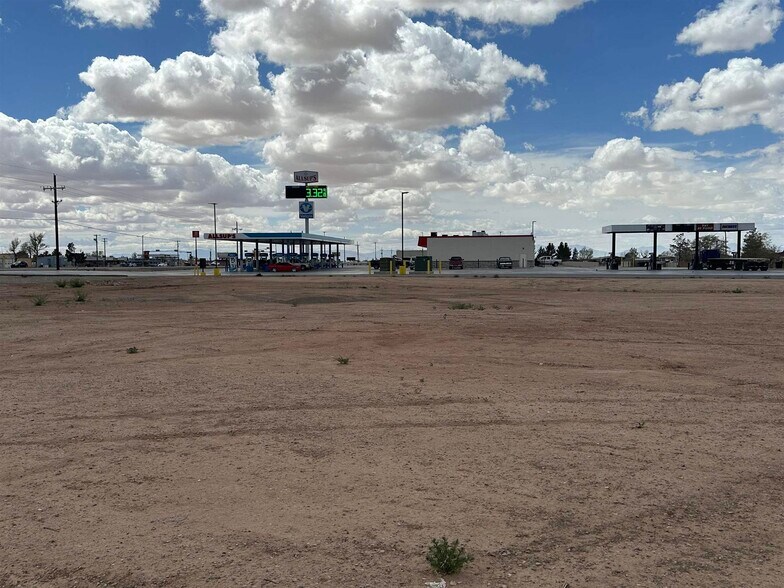Primary Photo Of Lot 4 Gray St. @ N. Walker, Alamogordo Land For Sale