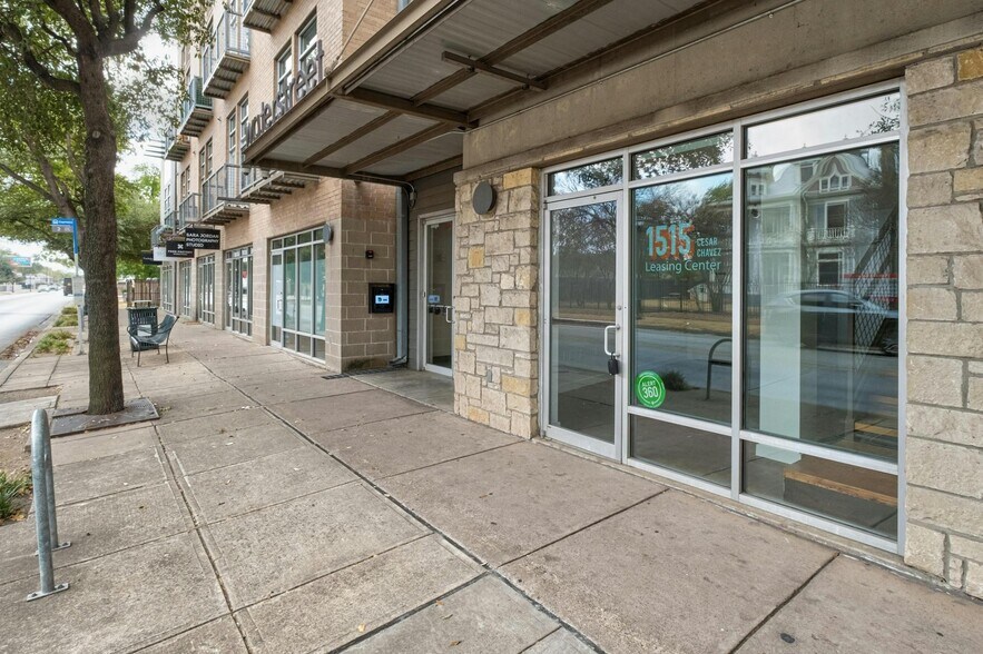 Primary Photo Of 1601 E Cesar Chavez St, Austin Apartments For Sale