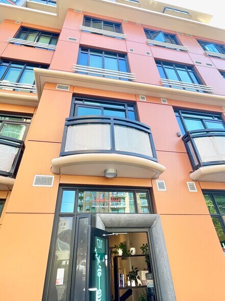 More Photos Of 1029 View St, Victoria Apartments For Sale