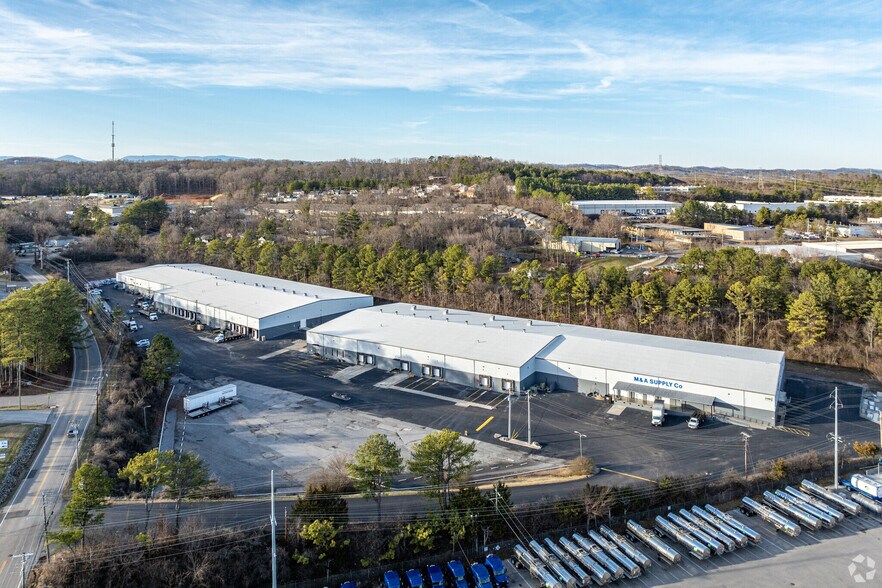 More Photos Of 1540 Amherst Rd, Knoxville Warehouse For Lease