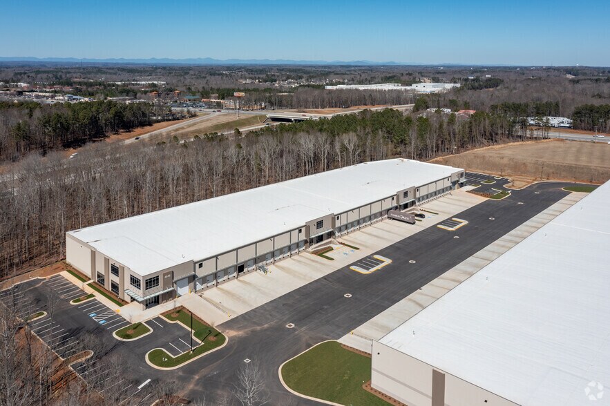 More Photos Of 100 Friendship Rd, Buford Unknown For Lease