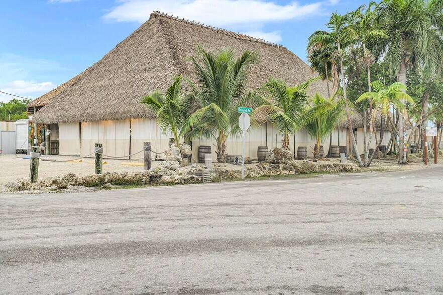 More Photos Of 27340 Overseas Hwy, Ramrod Key Hotel For Sale