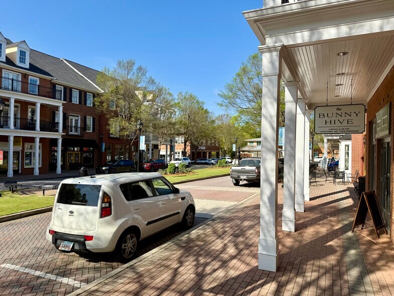 More Photos Of 1295 W Spring St SE, Smyrna Storefront For Lease