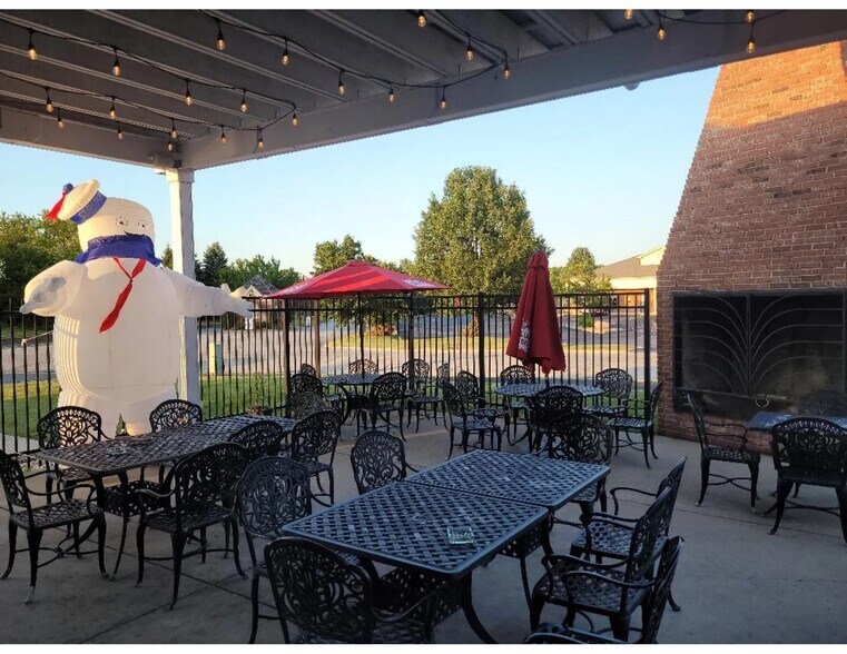 More Photos Of 10685 Randolph St, Winfield Restaurant For Sale