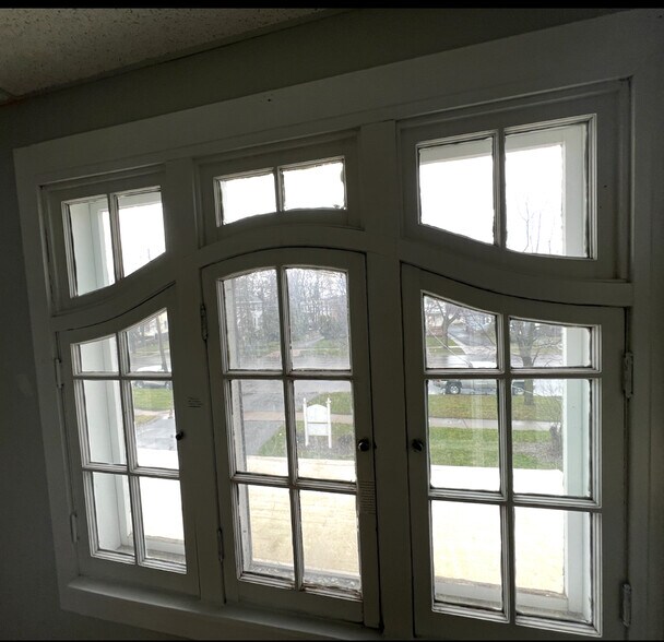 More Photos Of 2305 Genesee St, Utica Office For Sale