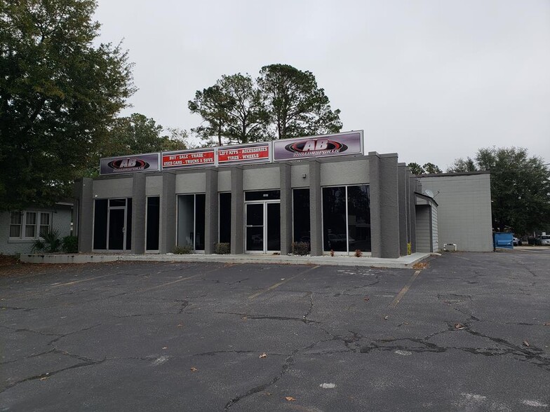 More Photos Of 1201 N Ashley St, Valdosta Auto Repair For Sale