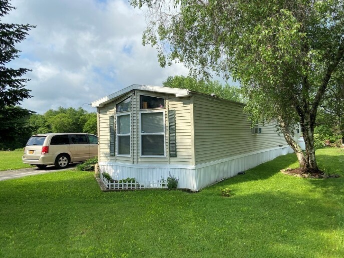 More Photos Of 158 Bellen Rd, Broadalbin Manufactured Housing Mobile Home Park For Sale