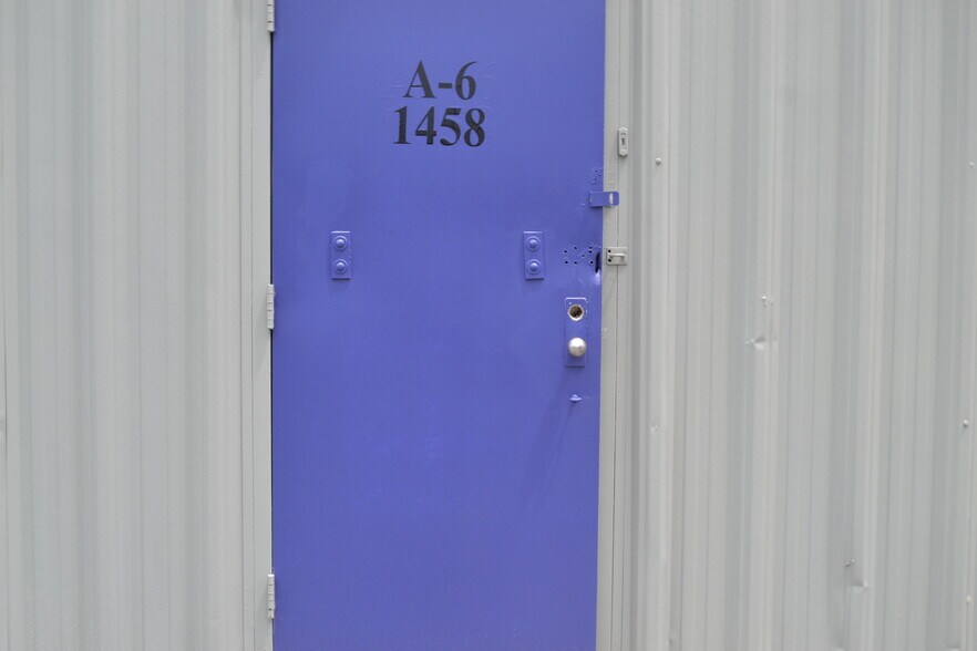 More Photos Of 1400 L and R Industrial Blvd, Tarpon Springs Unknown For Lease