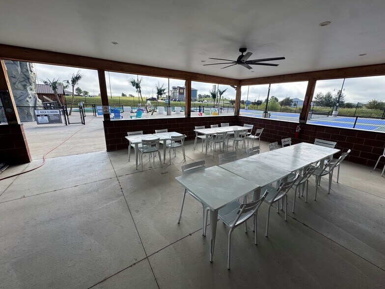More Photos Of 3620 Village Dr, Saint Joseph Amusement Park For Sale