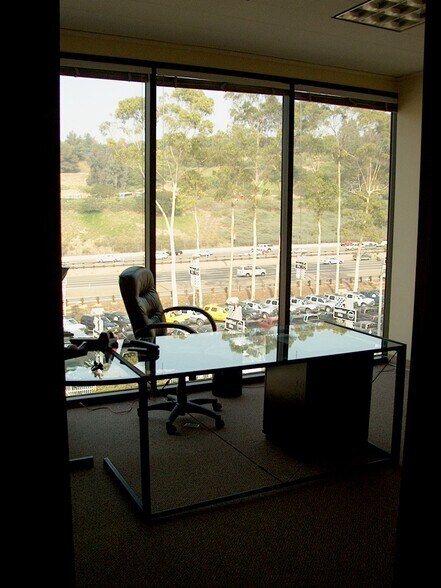 More Photos Of 3599 Cahuenga Blvd W, Los Angeles Office For Lease
