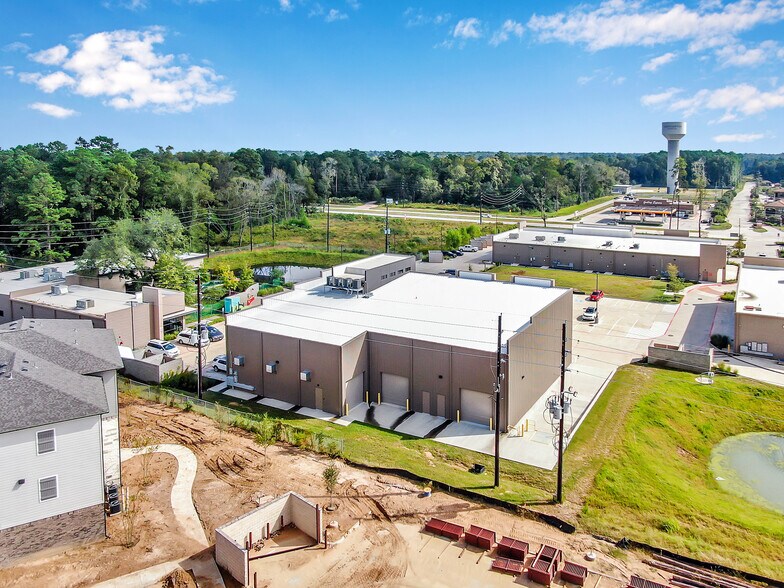 More Photos Of 24527 Gosling Rd, Spring Flex For Lease