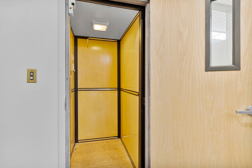 More Photos Of 295 W Route 59, Spring Valley Office Residential For Sale