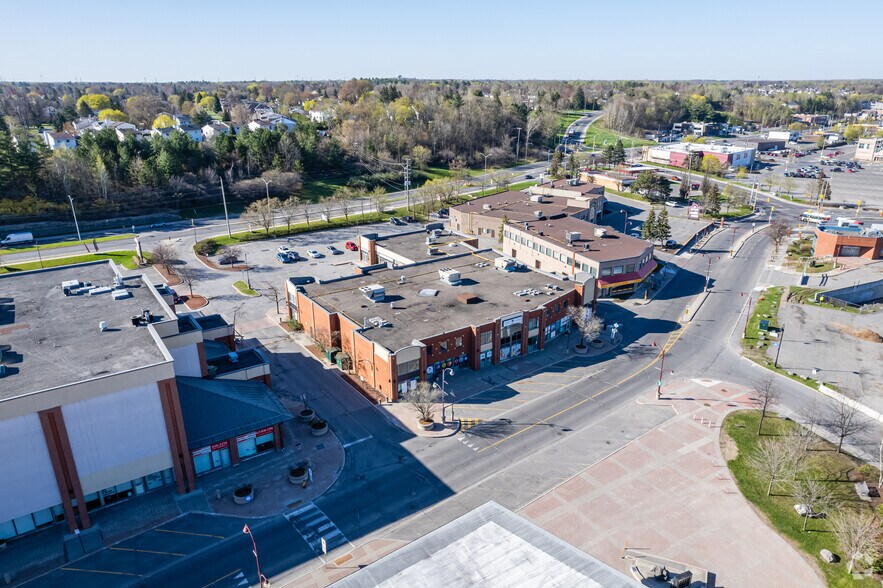 More Photos Of 250 Centrum Blvd, Ottawa Unknown For Lease