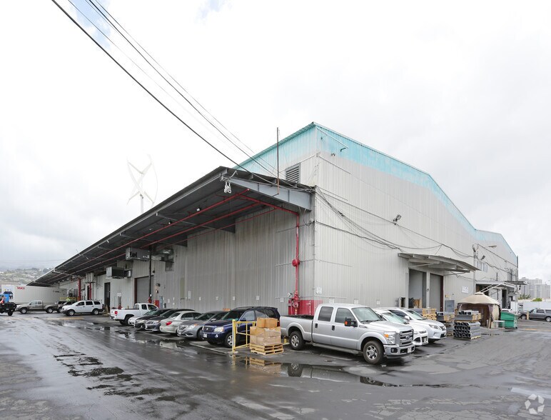 More Photos Of 500 alakawa St, Honolulu Warehouse For Lease
