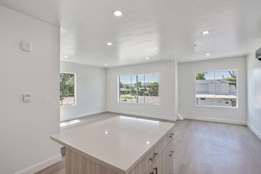 More Photos Of 321 E 2100 S, Salt Lake City Apartments For Sale