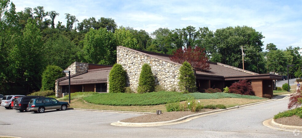 More Photos Of 14 Mcdowell St, Asheville Medical For Sale