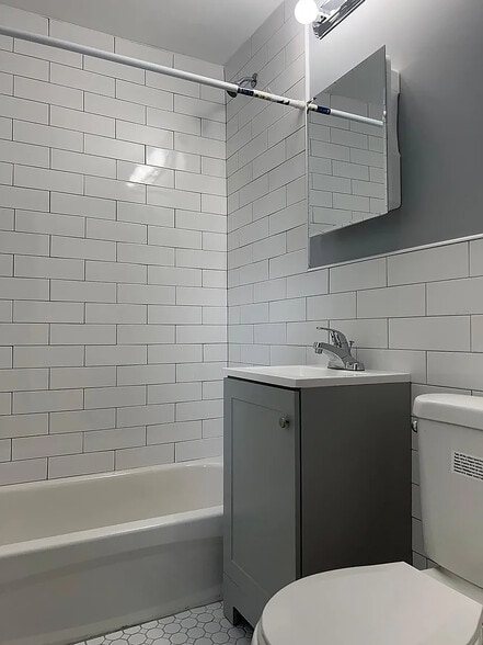 More Photos Of 1116-1120 Anna St, Elizabeth Apartments For Sale