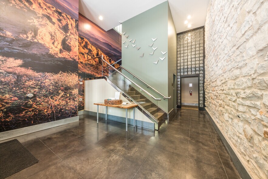 More Photos Of 316 Congress Ave, Austin Office For Lease