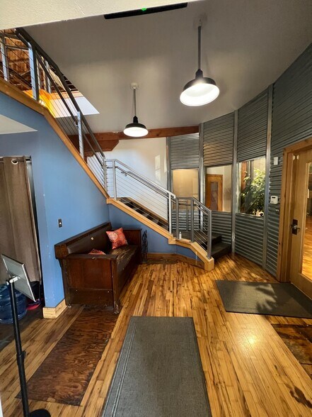 More Photos Of 303 S Paterson St, Madison Loft Creative Space For Lease