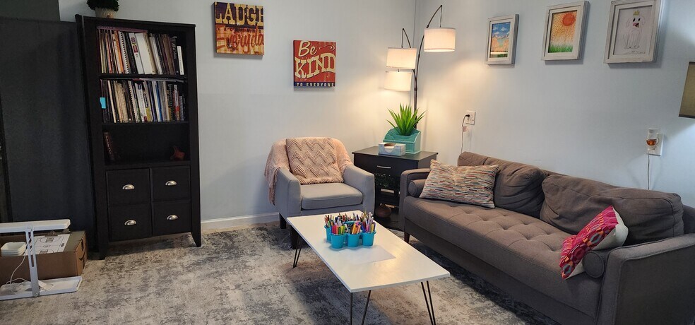 More Photos Of 44335 Premier Plz, Ashburn Medical For Sale