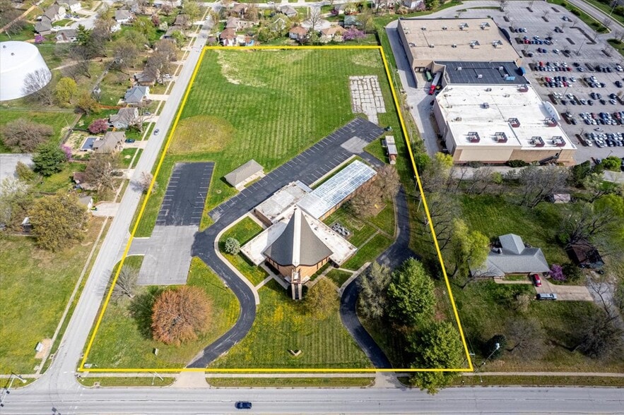 More Photos Of 17200 E 39th St S, Independence Religious Facility For Sale