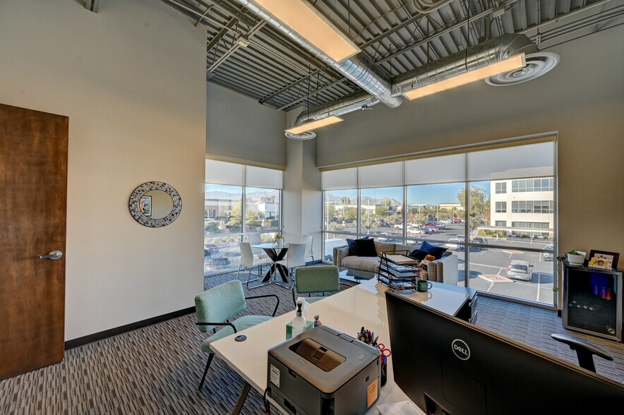 More Photos Of 8906 Spanish Ridge Ave, Las Vegas Office For Sale