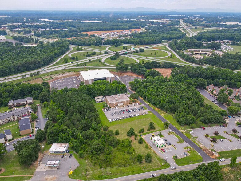 More Photos Of 9055 Fairforest Rd, Spartanburg Land For Sale