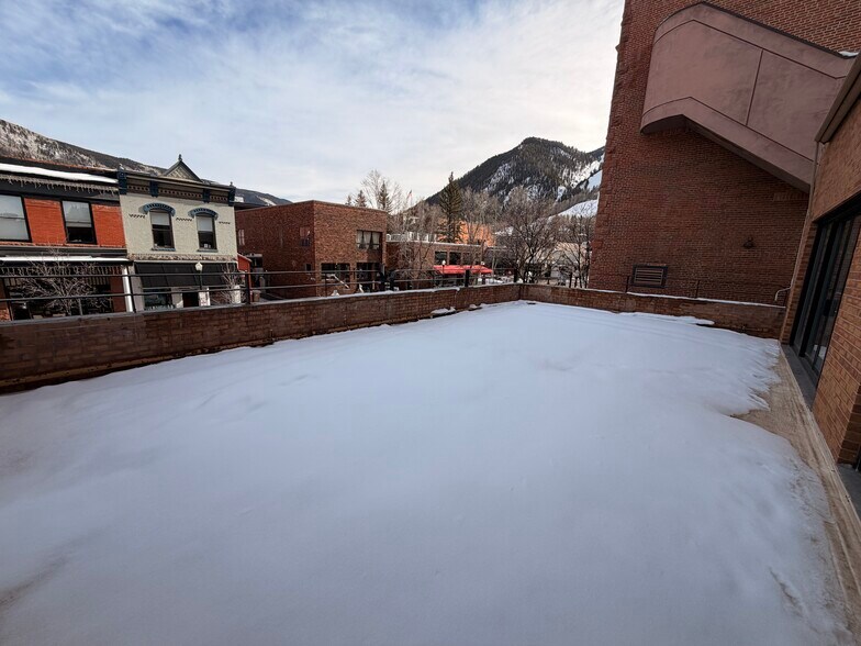 More Photos Of 205 S Mill St, Aspen Storefront For Lease