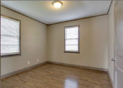 More Photos Of 2410 Eugenia Ave, Nashville Office For Sale