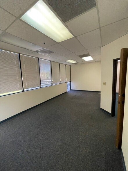 More Photos Of 1220-1240 Avenida Acaso, Camarillo Manufacturing For Lease