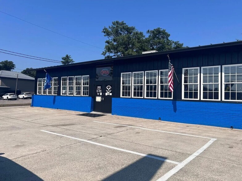 Primary Photo Of 340 Edgefield Rd, North Augusta Restaurant For Lease