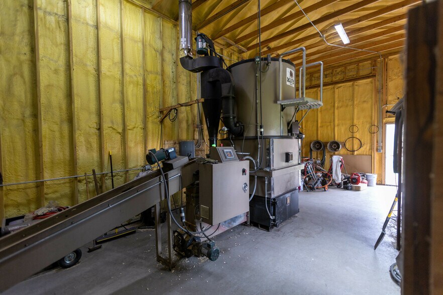 More Photos Of 2870 Gold Creek Rd, Gold Creek Industrial For Sale