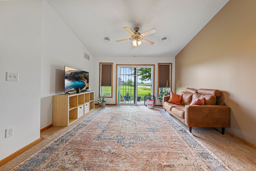 More Photos Of 665 El Dorado Ln SE, Owatonna Multifamily For Sale