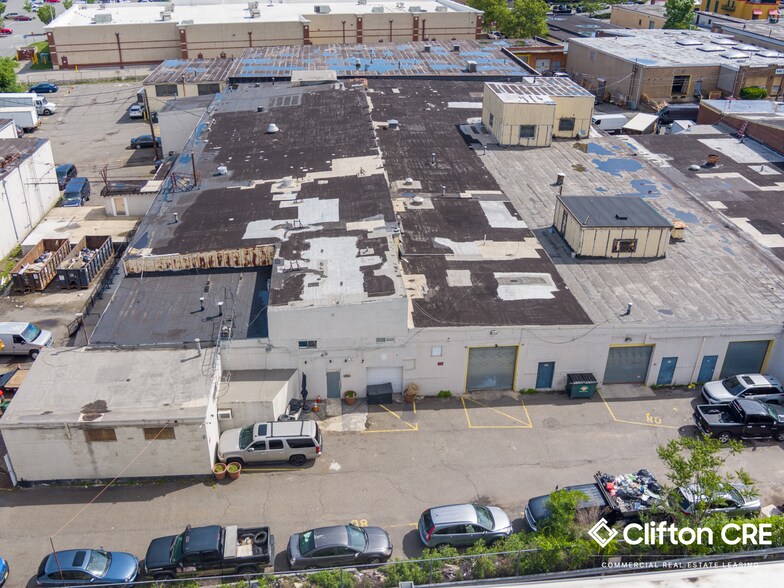 More Photos Of 8555 Tonnelle Ave, North Bergen Warehouse For Lease