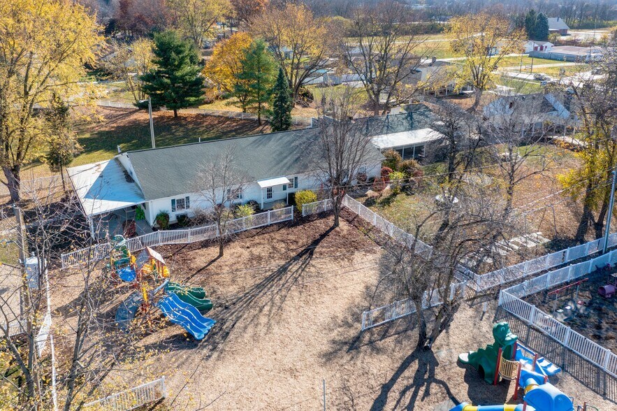 More Photos Of 100 Obetz Rd, Columbus Daycare Center For Sale
