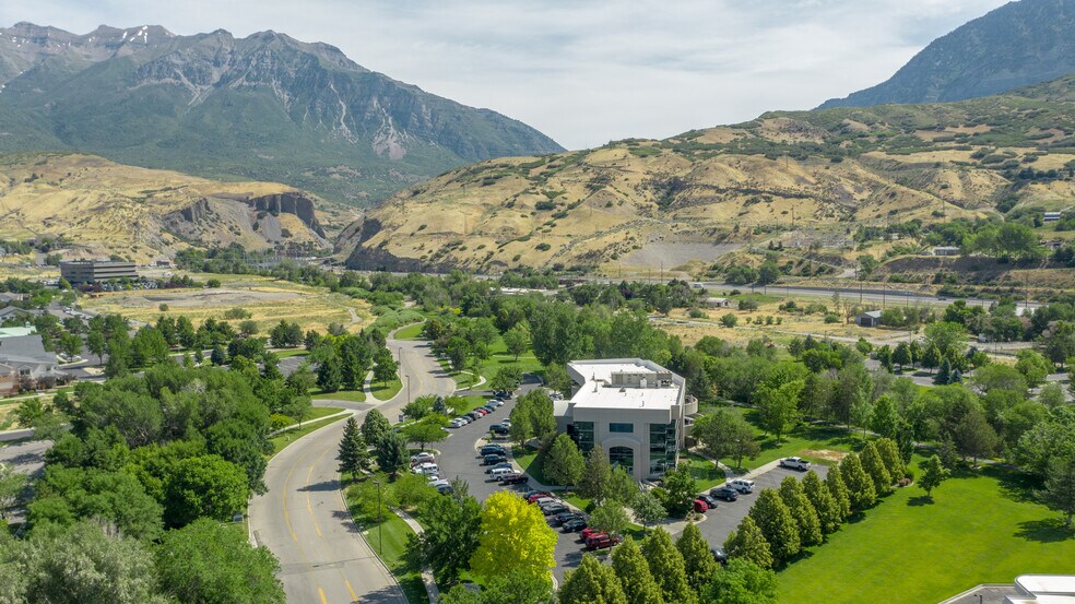 More Photos Of 5314 N 250 W, Provo Office For Lease