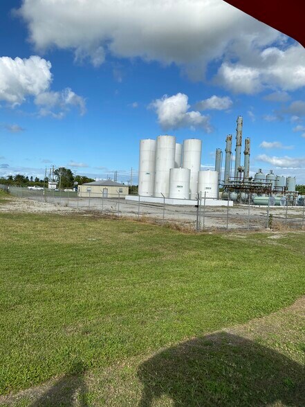 More Photos Of 501 World Trade Petroleum Dr, Belle Glade Land For Sale